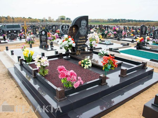Памятники одиночные
