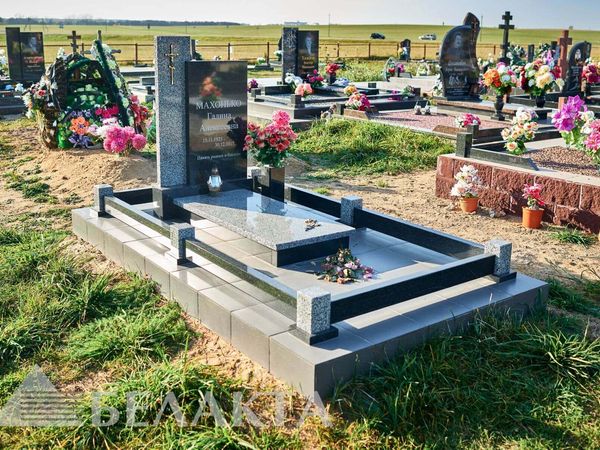 Памятники одиночные