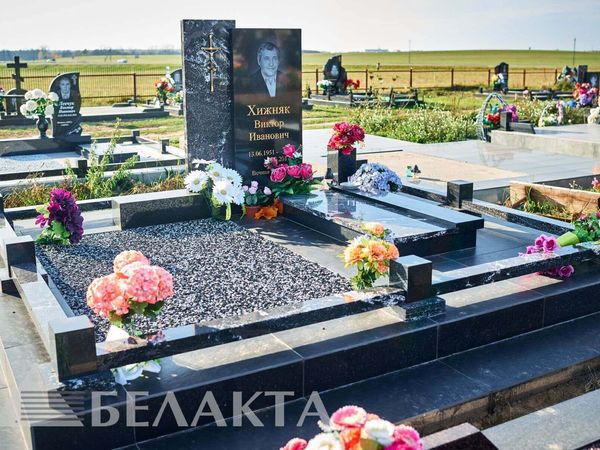 Памятники одиночные