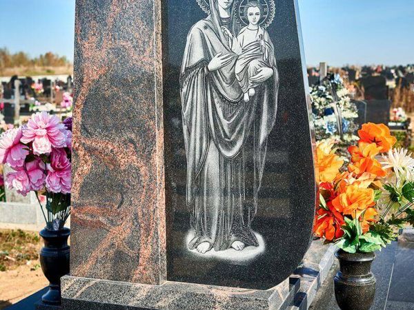 Портреты и картины