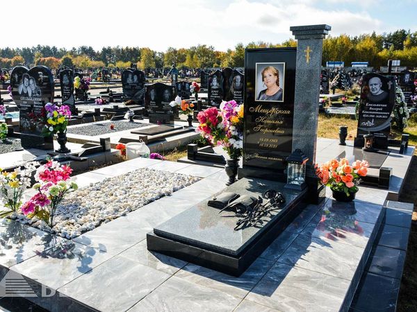 Памятники одиночные