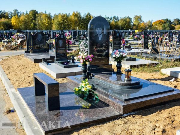 Памятники одиночные