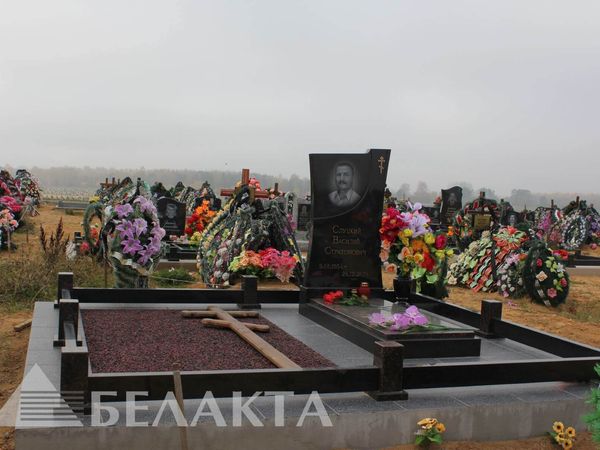Памятники одиночные