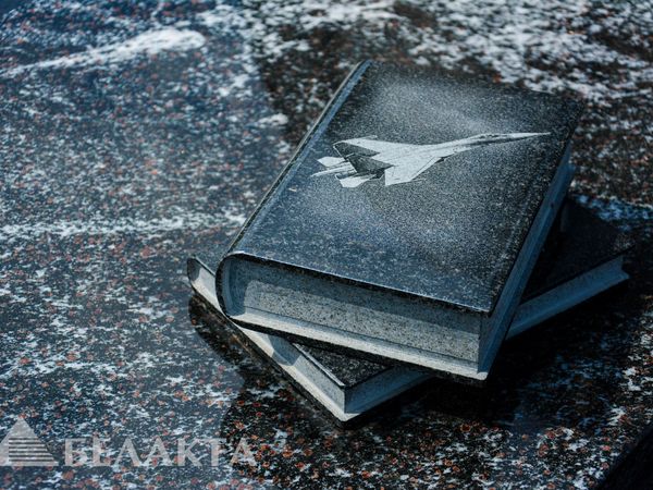 Портреты и картины