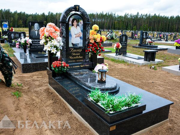 Памятники одиночные