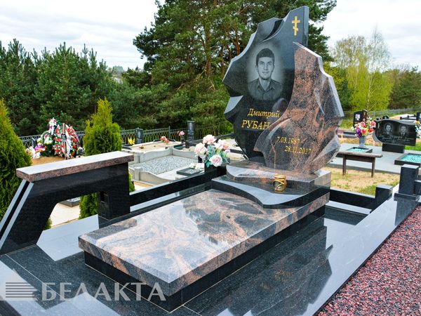 Памятники одиночные