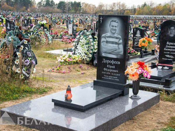 Памятники одиночные
