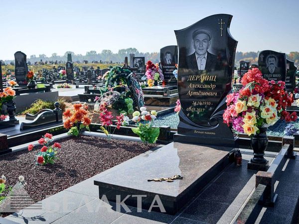 Памятники одиночные