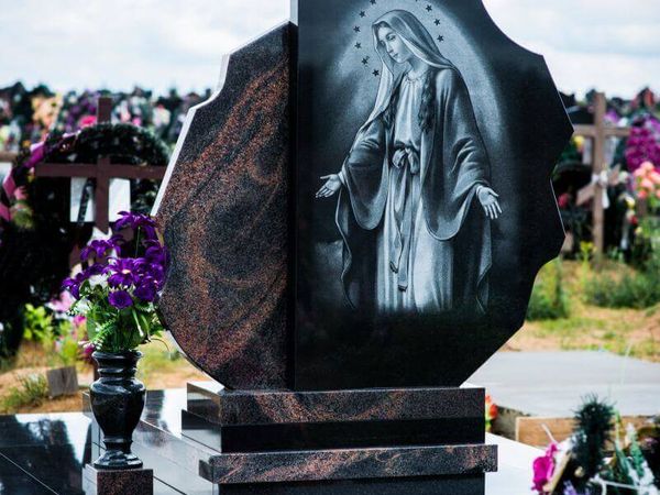 Портреты и картины