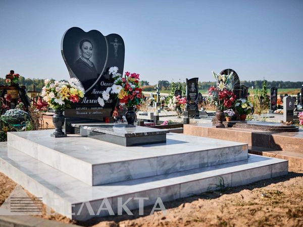 Памятники одиночные