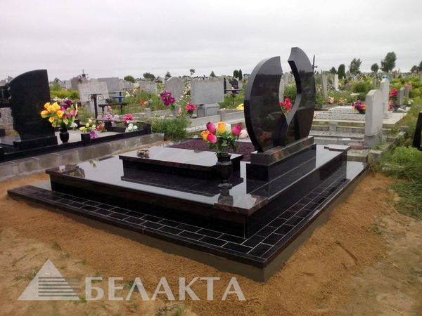 Мемориальный комплекс 18