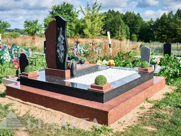 Мемориальный комплекс 42