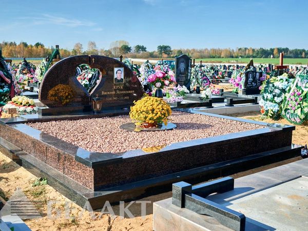Мемориальный комплекс 22